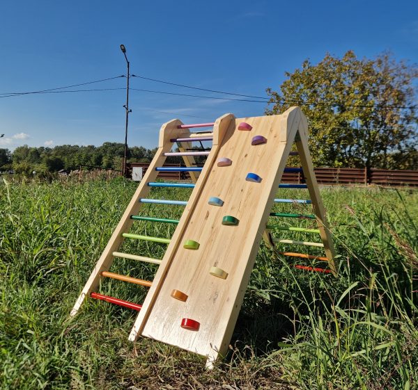 Triunghi dublu cu 4 trasee de catarare